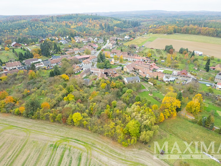 Prodej rodinného domu 100 m², pozemek 4 135 m² - foto 7