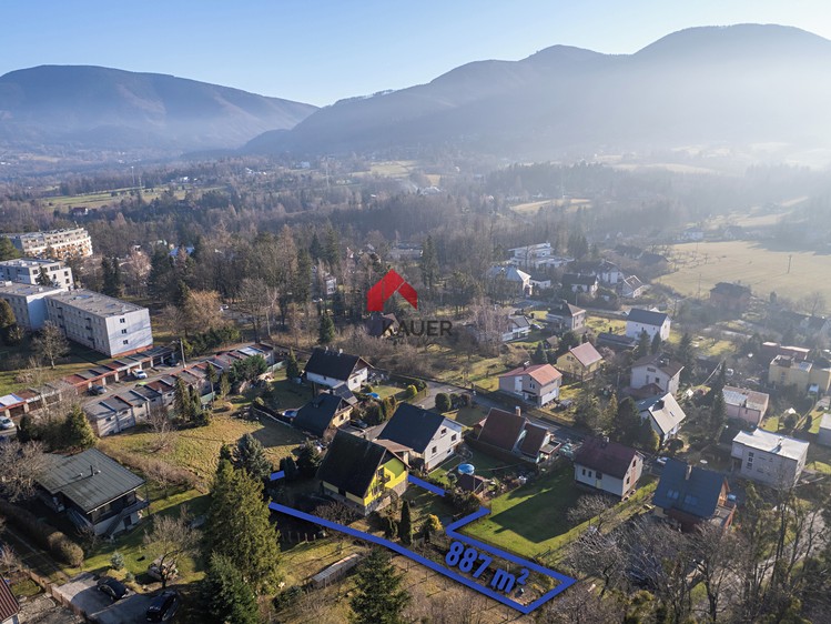 Prodej rodinného domu 259 m², pozemek 887 m² - foto 4