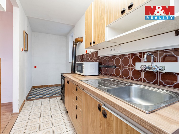Prodej  rodinného domu 160 m², pozemek 686 m² - foto 7