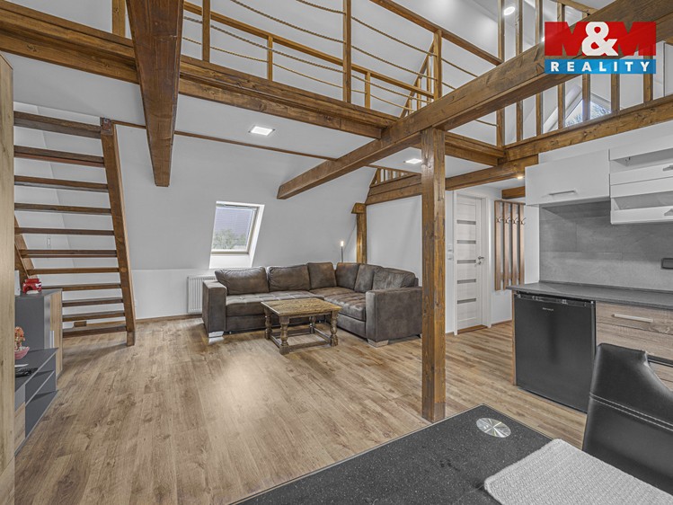 Prodej  rodinného domu 209 m², pozemek 3 637 m² - foto 8