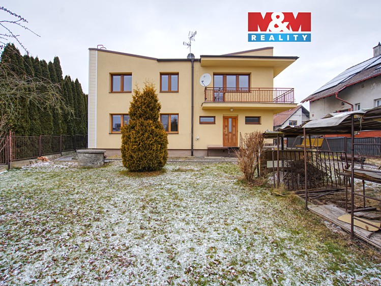 Prodej rodinného domu 196 m², pozemek 614 m² - foto 1