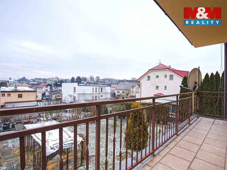 Prodej rodinného domu 196 m², pozemek 614 m² - foto 7