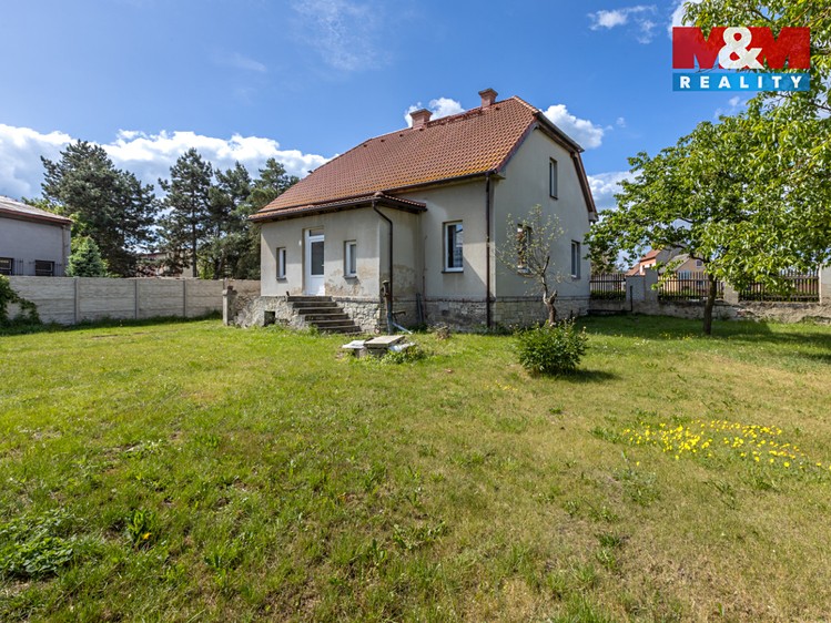 Prodej rodinného domu 110 m², pozemek 2 148 m² - foto 7