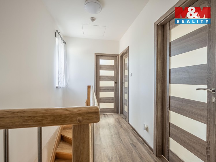 Prodej rodinného domu 103 m², pozemek 207 m² - foto 8