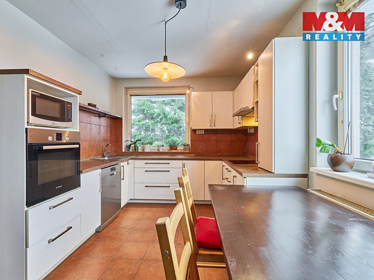 Prodej rodinného domu 600 m², pozemek 1 197 m² - foto 5