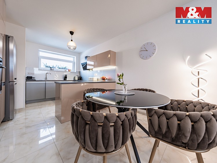 Prodej rodinného domu 93 m², pozemek 351 m² - foto 3