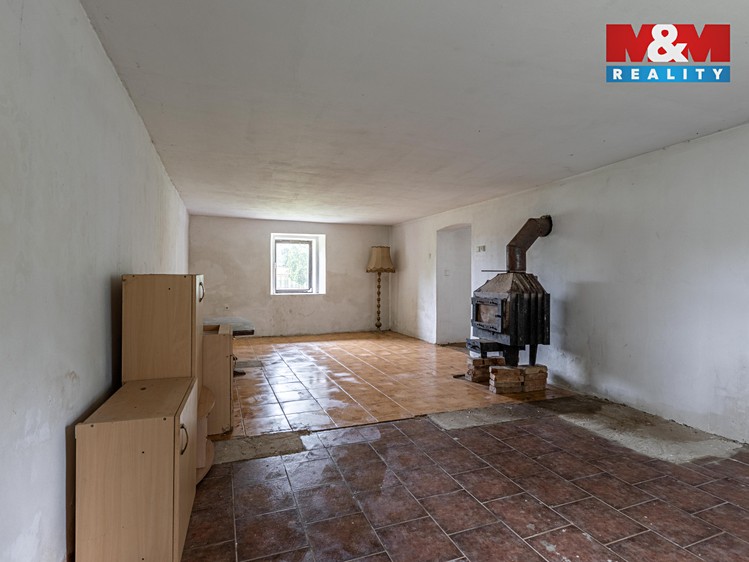 Prodej rodinného domu 83 m², pozemek 1 261 m² - foto 8
