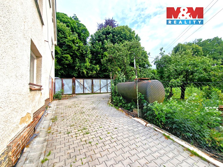 Prodej rodinného domu 135 m², pozemek 1 096 m² - foto 8