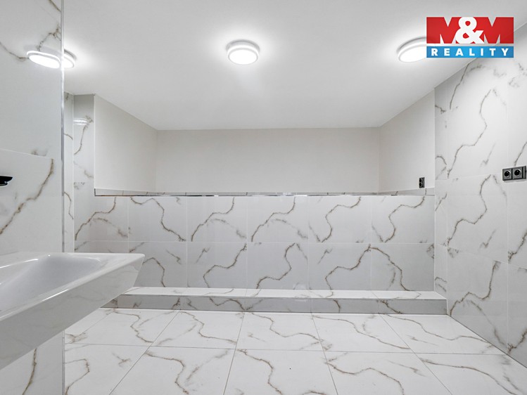 Prodej rodinného domu 138 m², pozemek 98 m² - foto 5