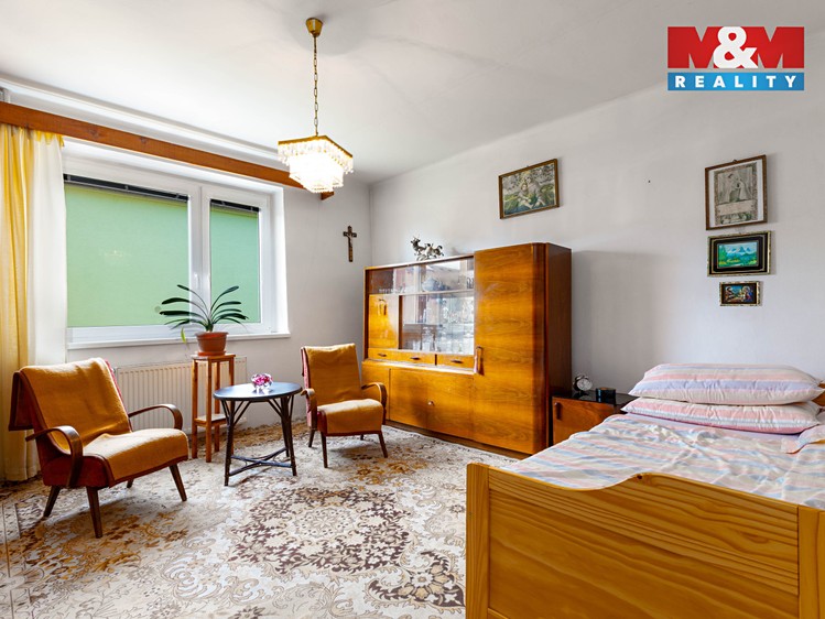 Prodej rodinného domu 86 m², pozemek 1 042 m² - foto 3