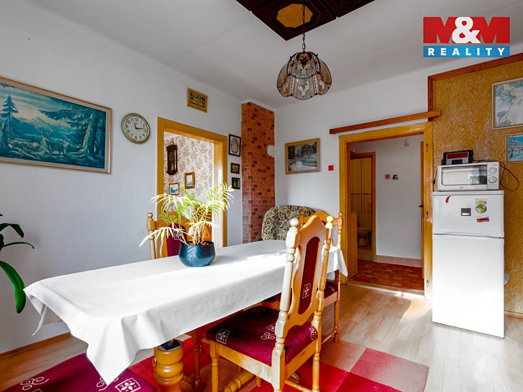Prodej rodinného domu 86 m², pozemek 1 042 m² - foto 4