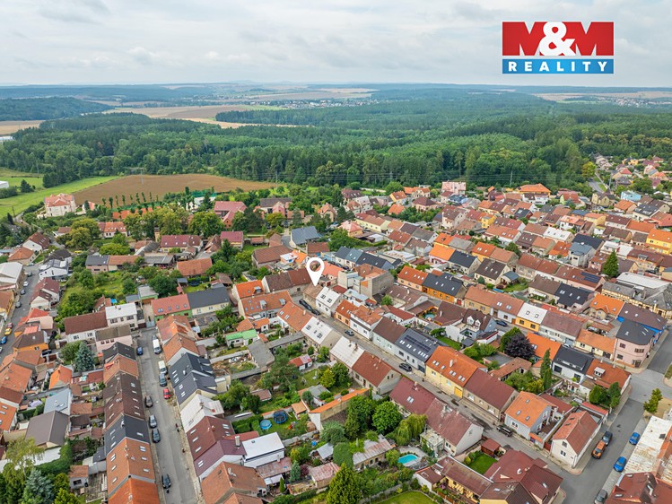 Prodej rodinného domu 115 m², pozemek 140 m² - foto 2