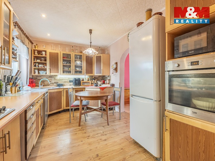 Prodej rodinného domu 115 m², pozemek 140 m² - foto 4