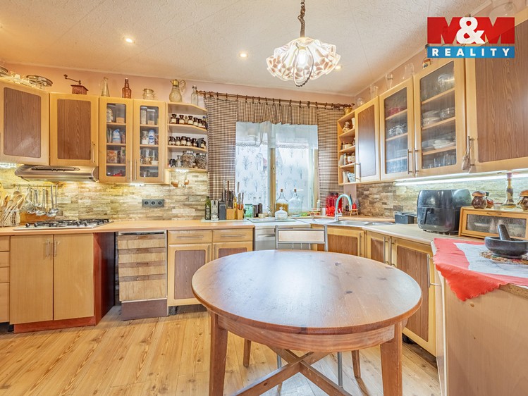 Prodej rodinného domu 115 m², pozemek 140 m² - foto 5
