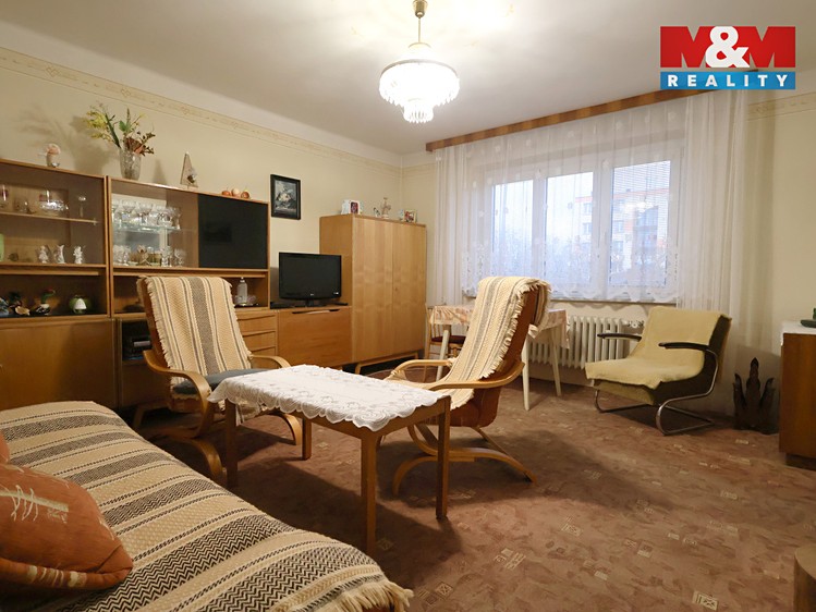 Prodej rodinného domu 196 m², pozemek 794 m² - foto 6
