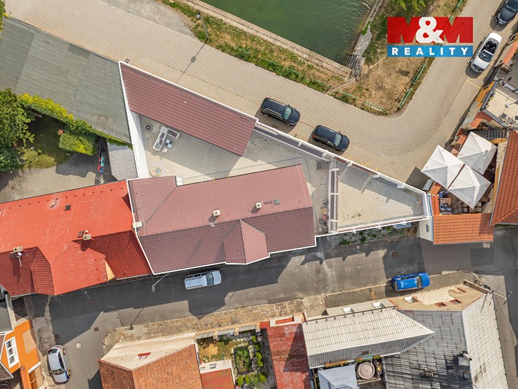 Prodej rodinného domu 121 m², pozemek 388 m² - foto 3