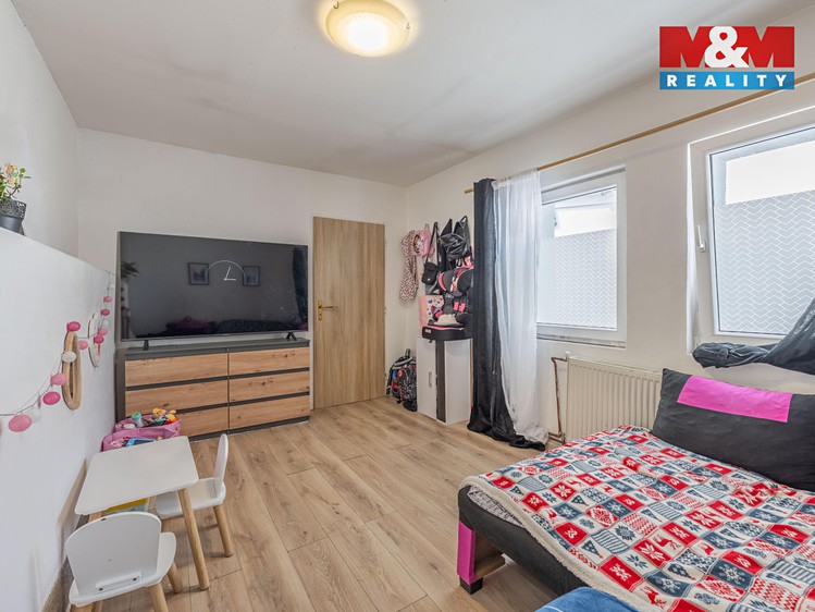 Prodej rodinného domu 121 m², pozemek 388 m² - foto 8