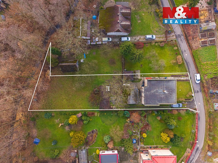 Prodej rodinného domu 200 m², pozemek 1 295 m² - foto 4