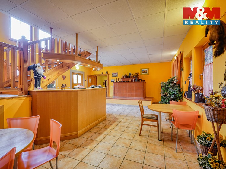 Prodej  chalupy 689 m², pozemek 17 957 m² - foto 8