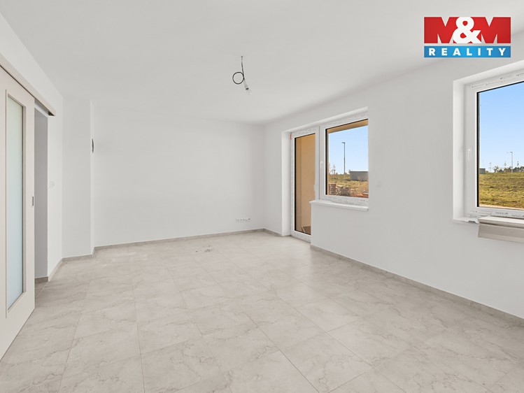 Prodej rodinného domu 123 m², pozemek 487 m² - foto 2