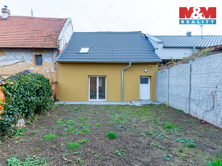 Prodej rodinného domu 117 m², pozemek 149 m² - foto 3