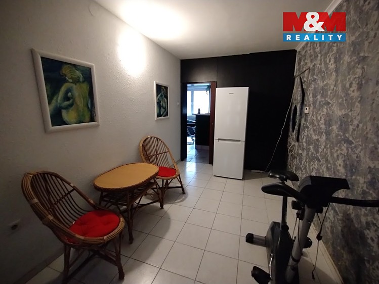 Prodej rodinného domu 131 m², pozemek 918 m² - foto 7