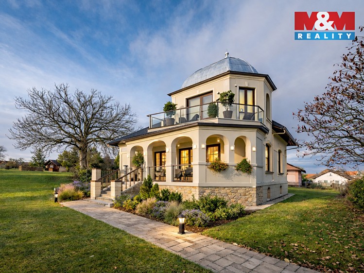 Prodej rodinného domu 160 m², pozemek 4 357 m² - foto 2