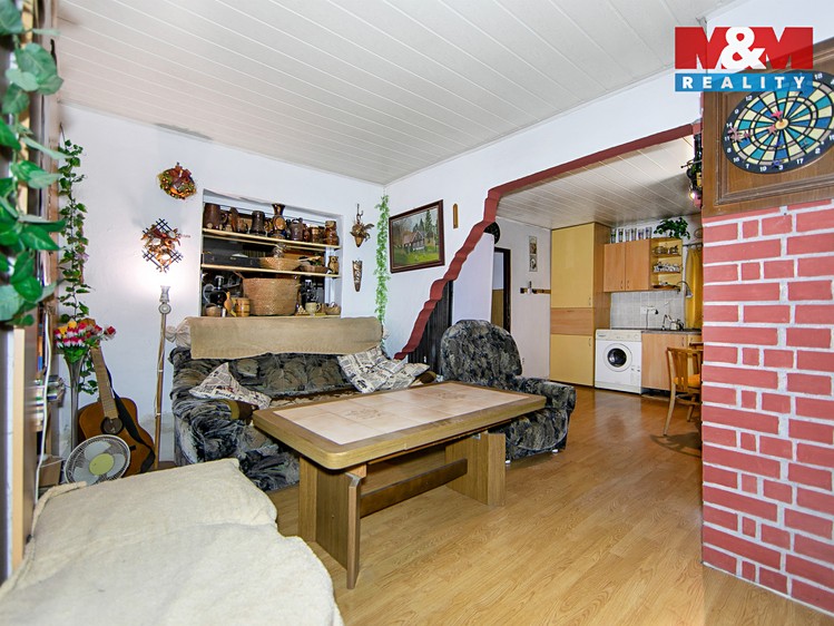 Prodej chaty 55 m², pozemek 373 m² - foto 4