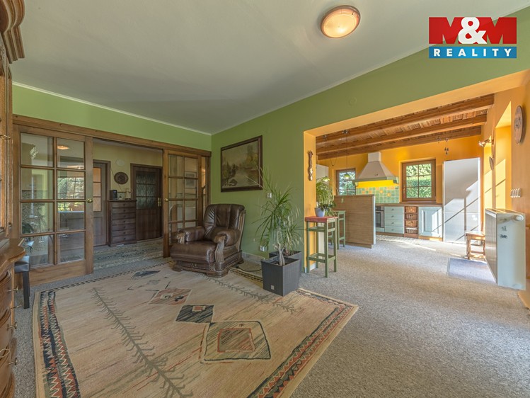 Prodej rodinného domu 249 m², pozemek 4 819 m² - foto 6