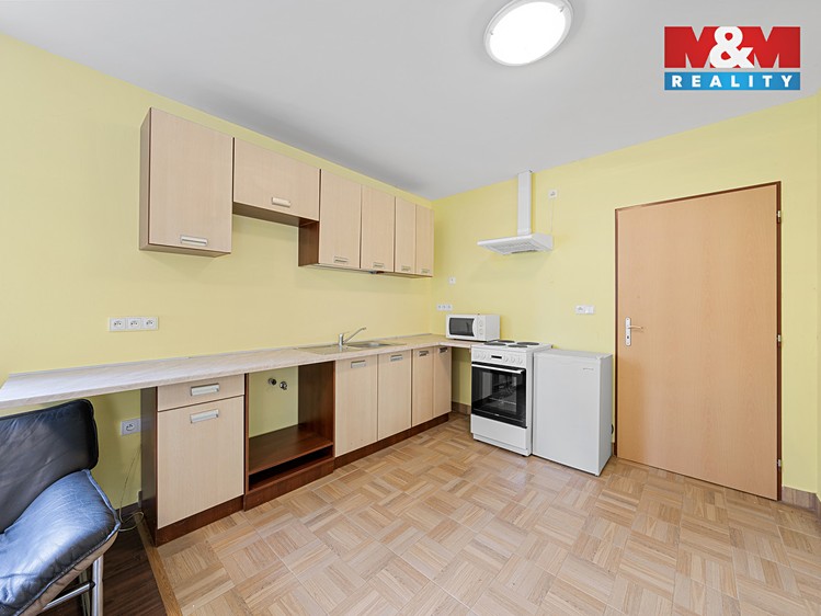Prodej rodinného domu 150 m², pozemek 694 m² - foto 6