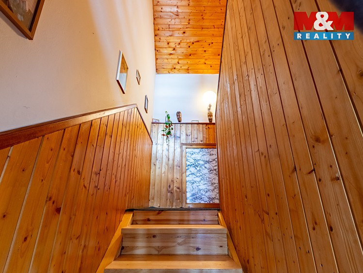 Prodej rodinného domu 125 m², pozemek 900 m² - foto 7