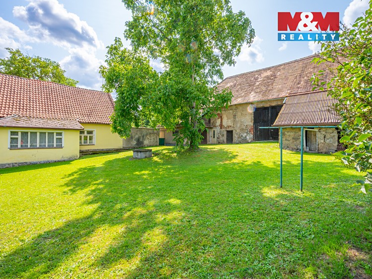 Prodej zemědělské usedlosti 81 m², pozemek 8 643 m² - foto 2