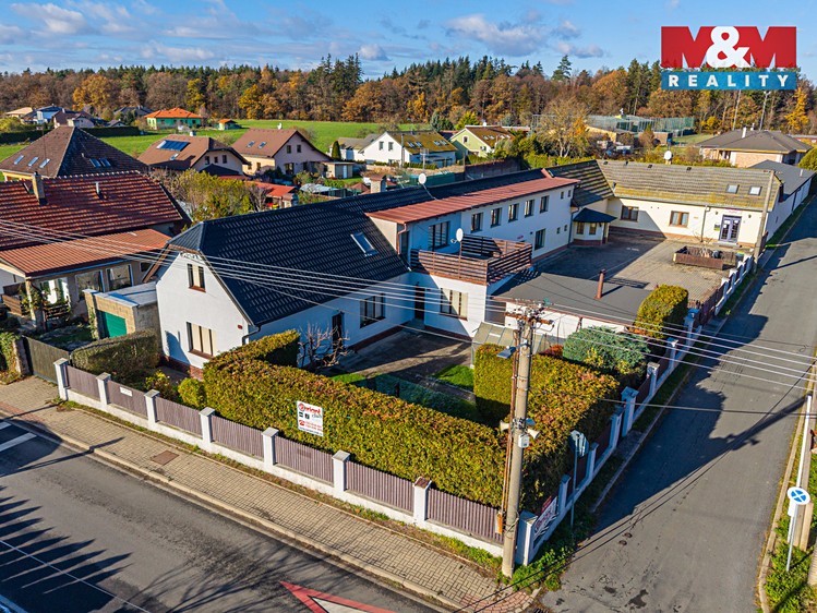 Prodej rodinného domu 160 m², pozemek 741 m² - foto 2