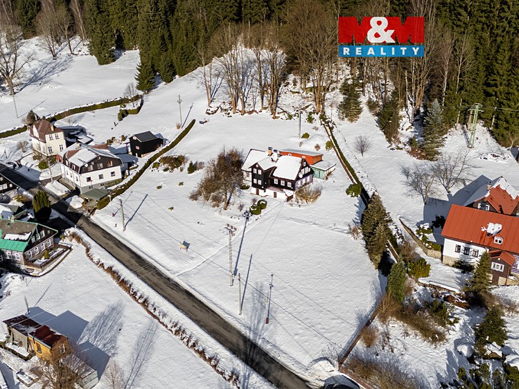 Prodej rodinného domu 160 m², pozemek 4 452 m² - foto 1