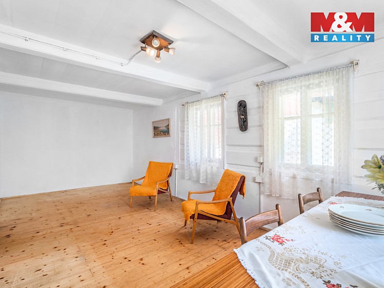 Prodej rodinného domu 160 m², pozemek 4 452 m² - foto 8