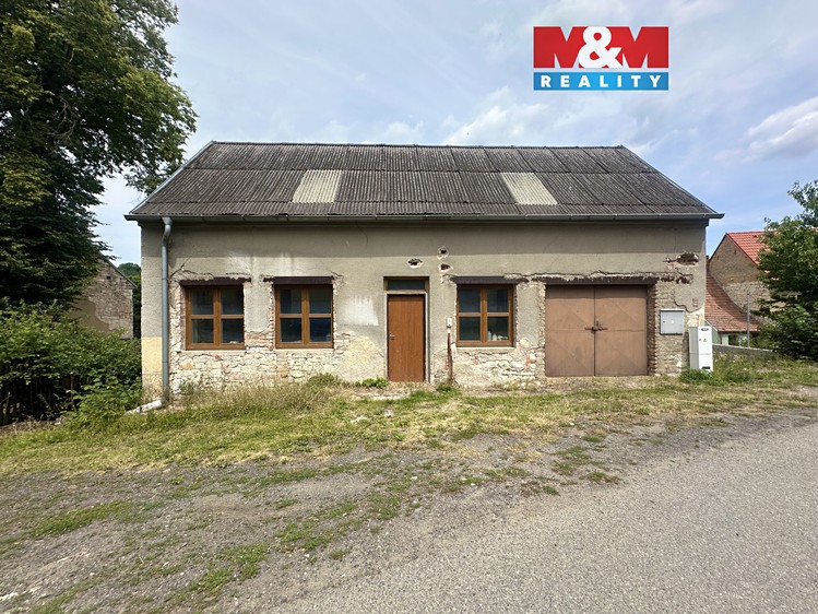 Prodej rodinného domu 140 m², pozemek 144 m² - foto 1