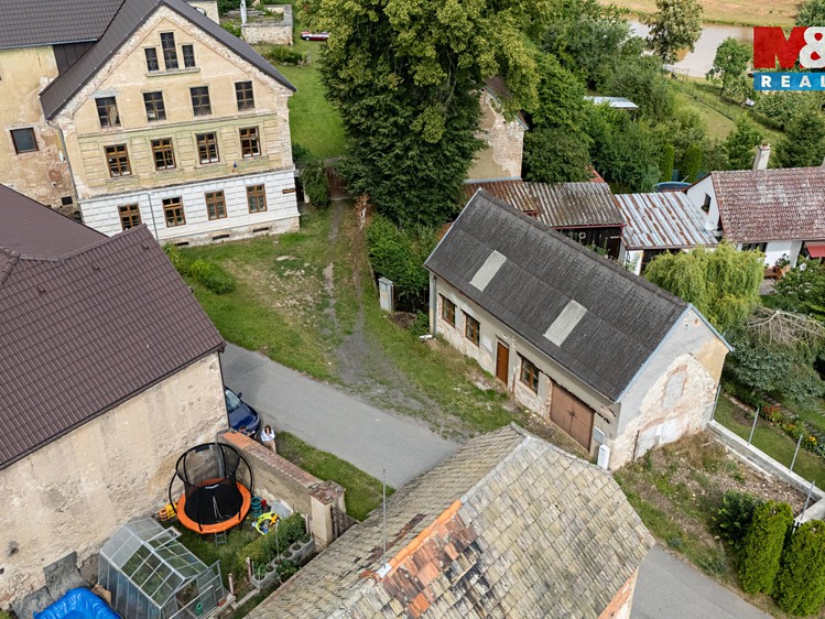 Prodej rodinného domu 140 m², pozemek 144 m² - foto 6
