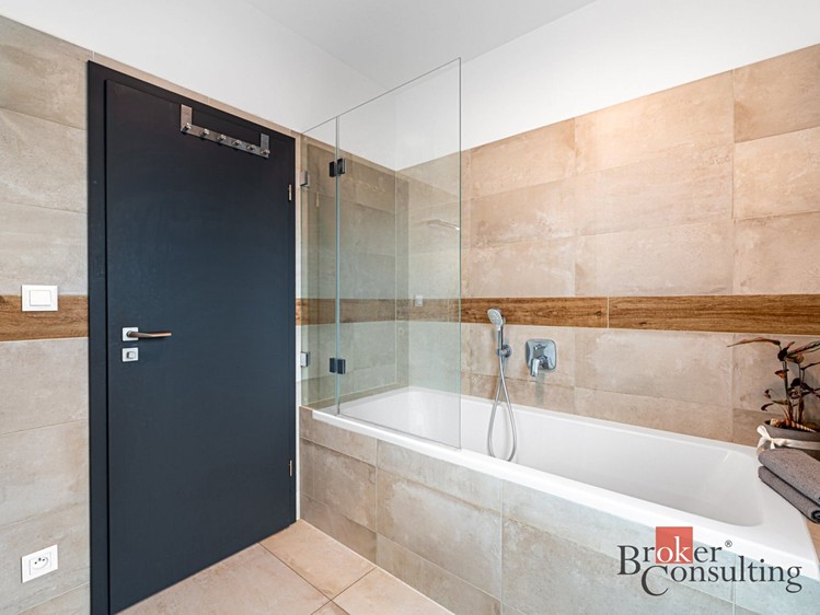 Prodej rodinného domu 120 m², pozemek 1 103 m² - foto 7