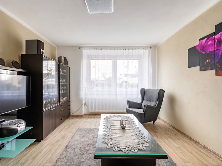 Prodej  rodinného domu 78 m², pozemek 942 m² - foto 8