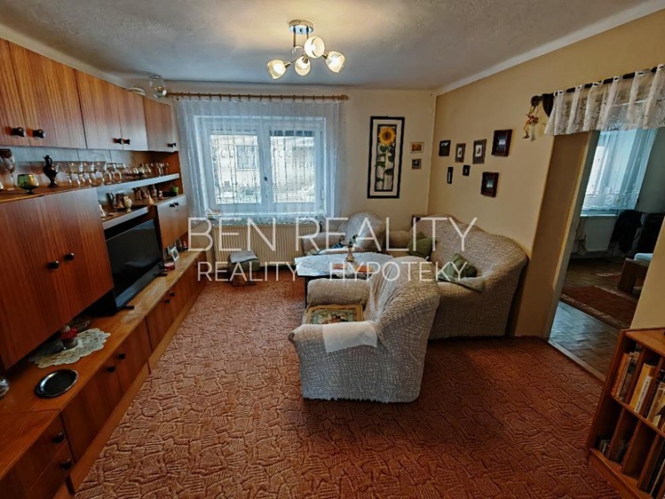 Prodej rodinného domu 82 m², pozemek 301 m² - foto 5