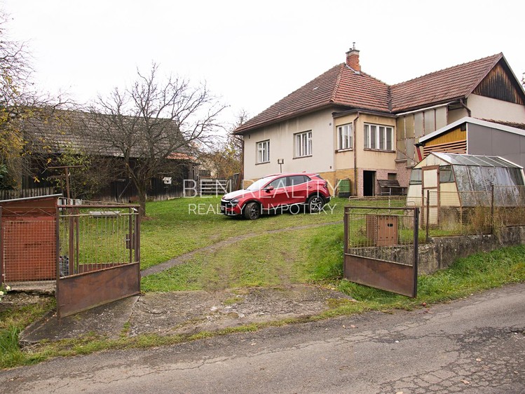 Prodej rodinného domu 90 m², pozemek 981 m² - foto 2