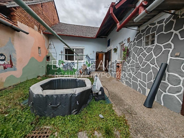 Prodej rodinného domu 175 m², pozemek 255 m² - foto 3
