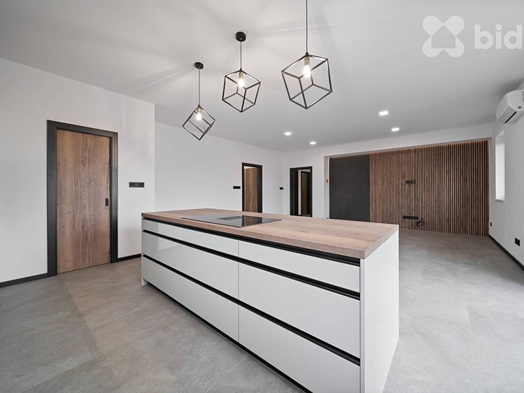 Prodej rodinného domu 162 m², pozemek 1 098 m² - foto 8