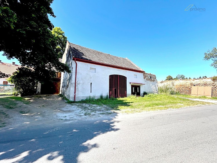 Prodej rodinného domu 310 m², pozemek 377 m² - foto 6