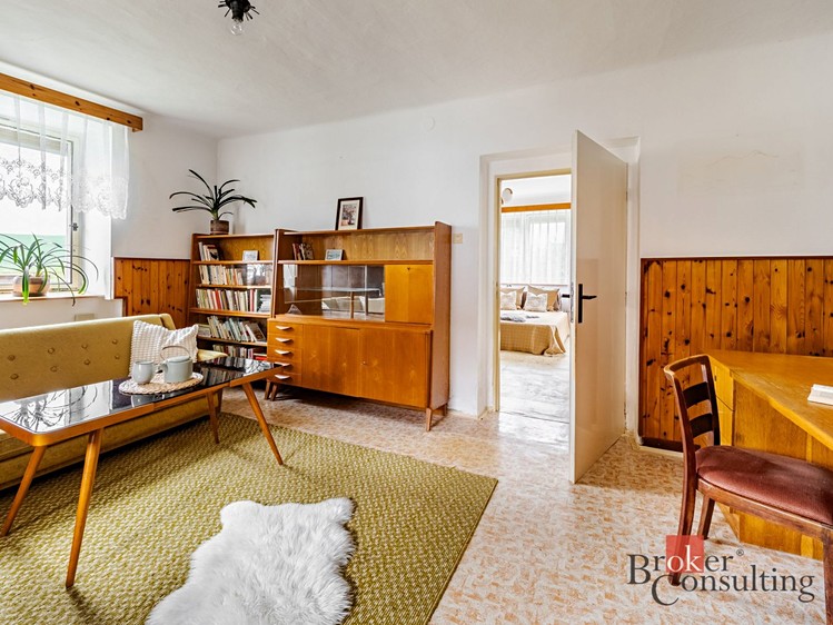Prodej rodinného domu 88 m², pozemek 1 450 m² - foto 5