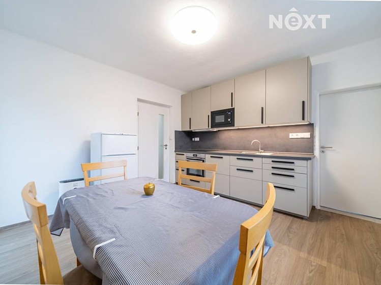 Pronájem rodinného domu 90 m², pozemek 250 m² - foto 4