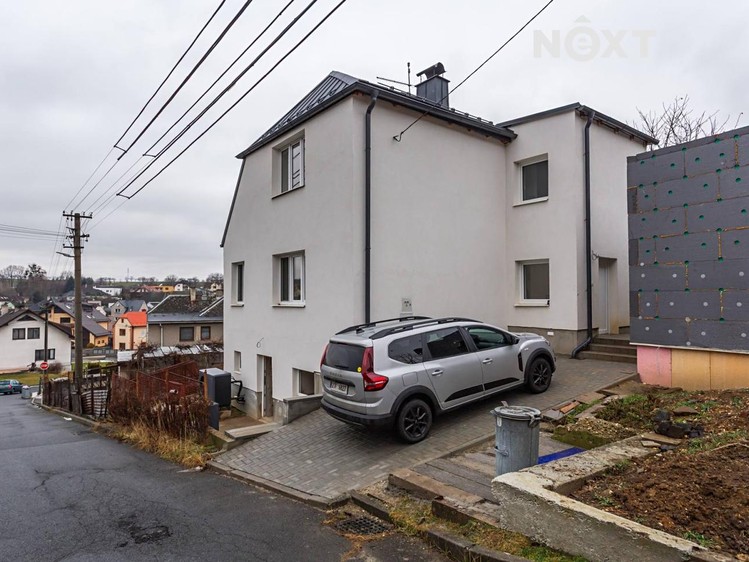 Pronájem rodinného domu 90 m², pozemek 250 m² - foto 1