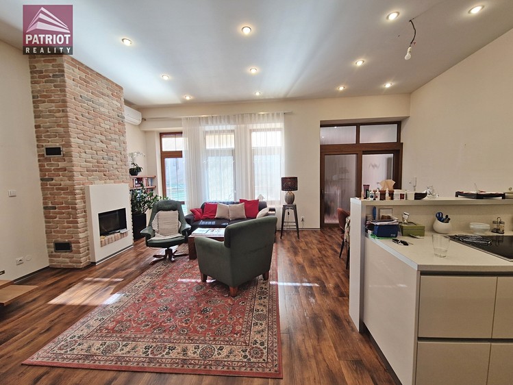 Pronájem rodinného domu 138 m², pozemek 492 m² - foto 4