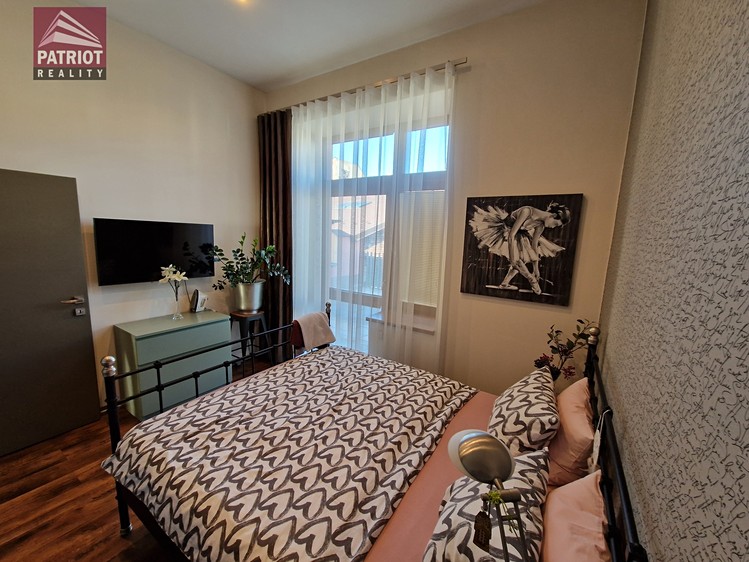 Pronájem rodinného domu 138 m², pozemek 492 m² - foto 6