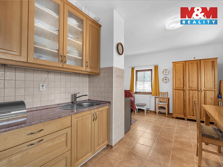 Pronájem rodinného domu 88 m², pozemek 183 m² - foto 2